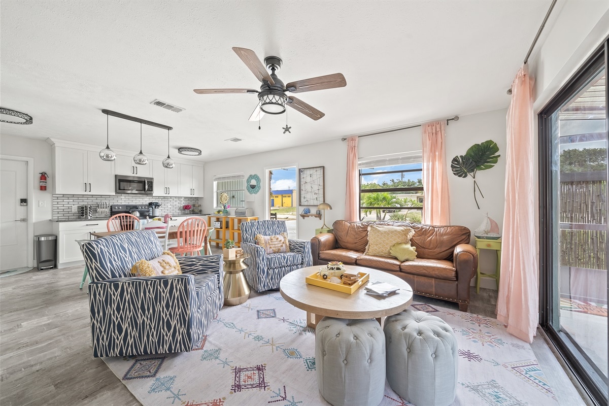 AirBnB Cocoa Beach Cocoa Beach VRBO Alternative Florida Beach Bungalow